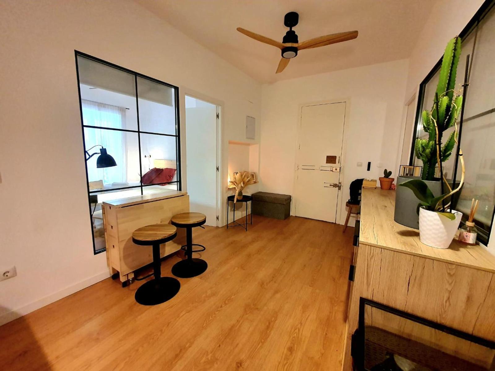 Rentadore Atocha Apartament *